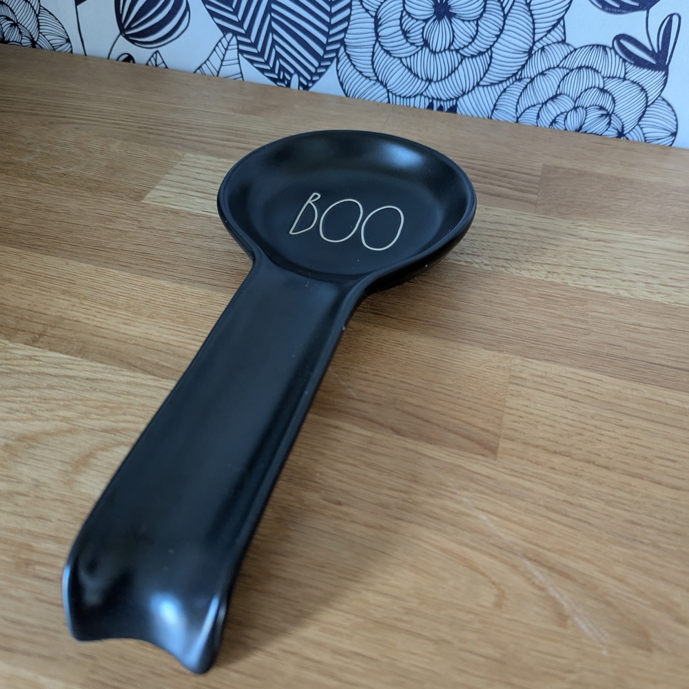 Rae Dunn Artisan Collection Black Spoon Rest